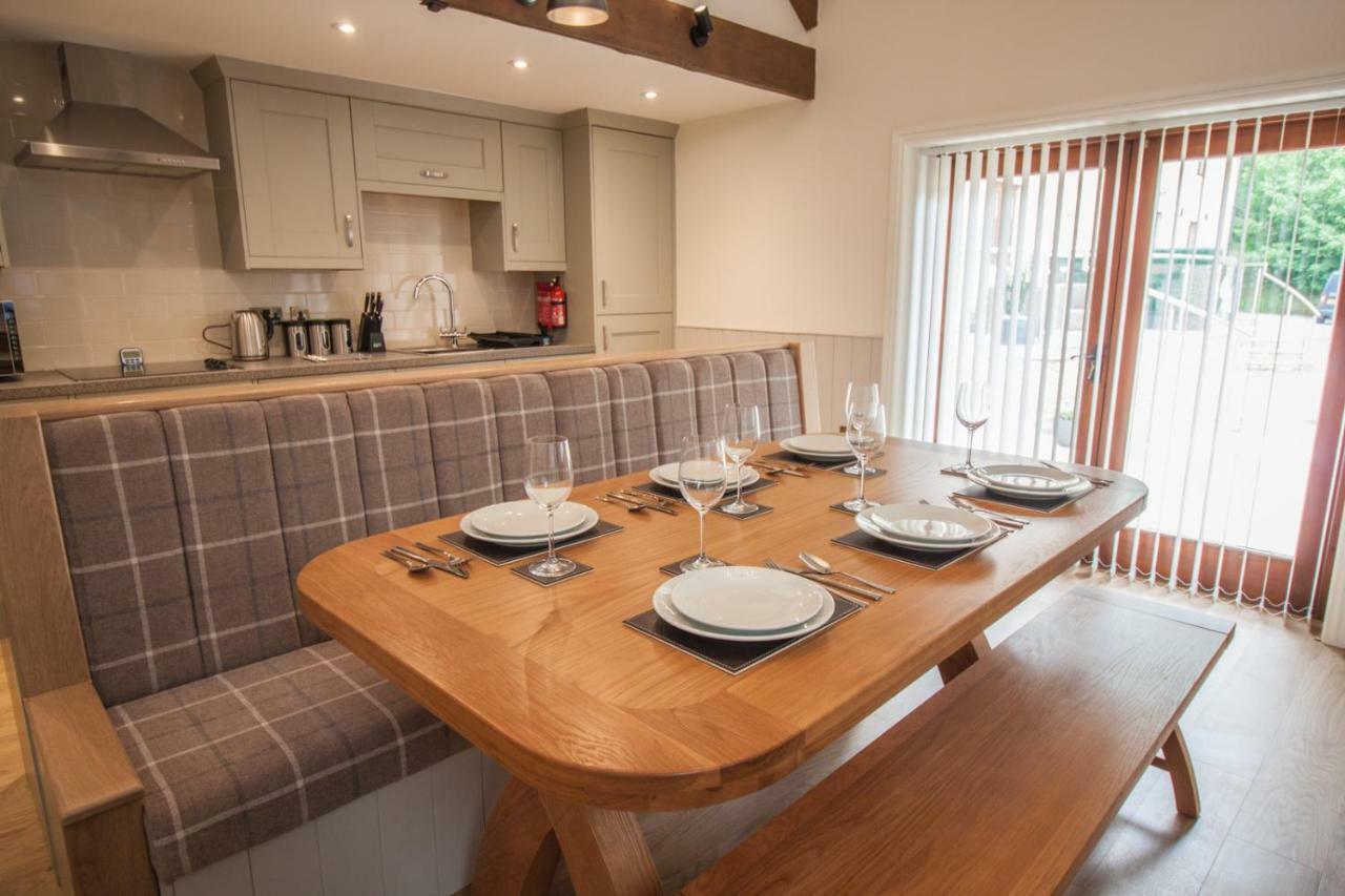 High Oaks Grange - Cottages Пикъринг Екстериор снимка